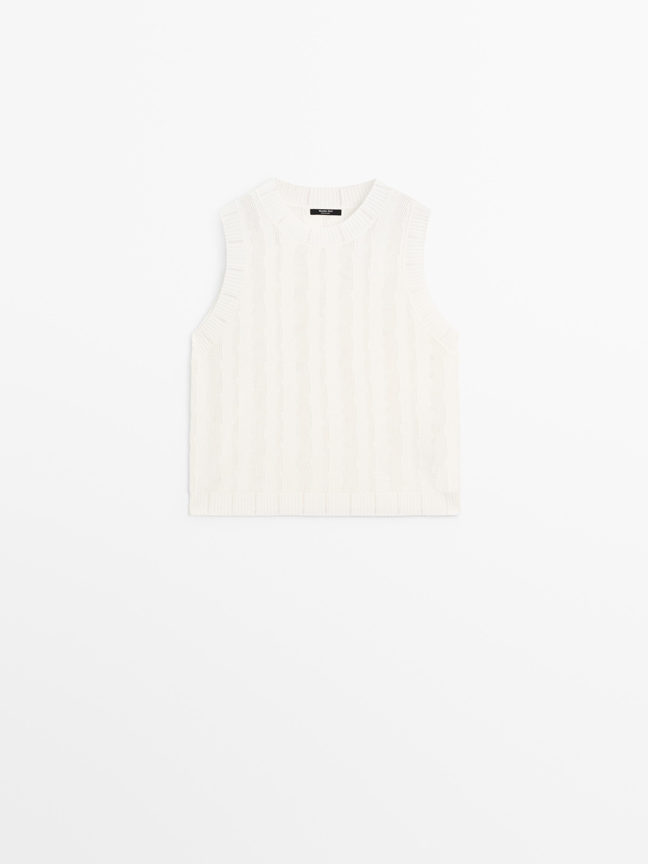 Open-knit top